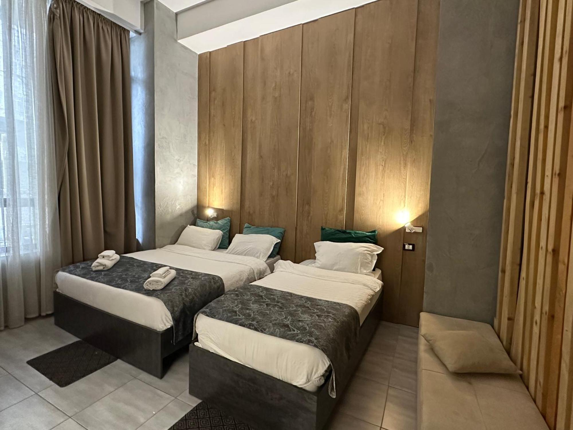 Colombia Apartments&Rooms Durres Exterior photo